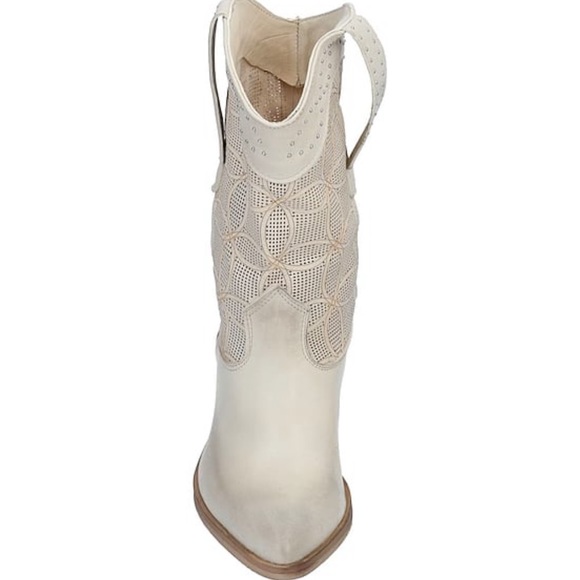 Made in Italy Cowgirl Ankle Boots Leather Upper Lining Perforated Design - 6.5 - Picture 13 of 13